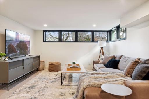 2200 Drew Avenue S, Minneapolis, MN 55416