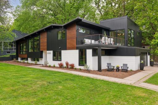 2200 Drew Avenue S, Minneapolis, MN 55416