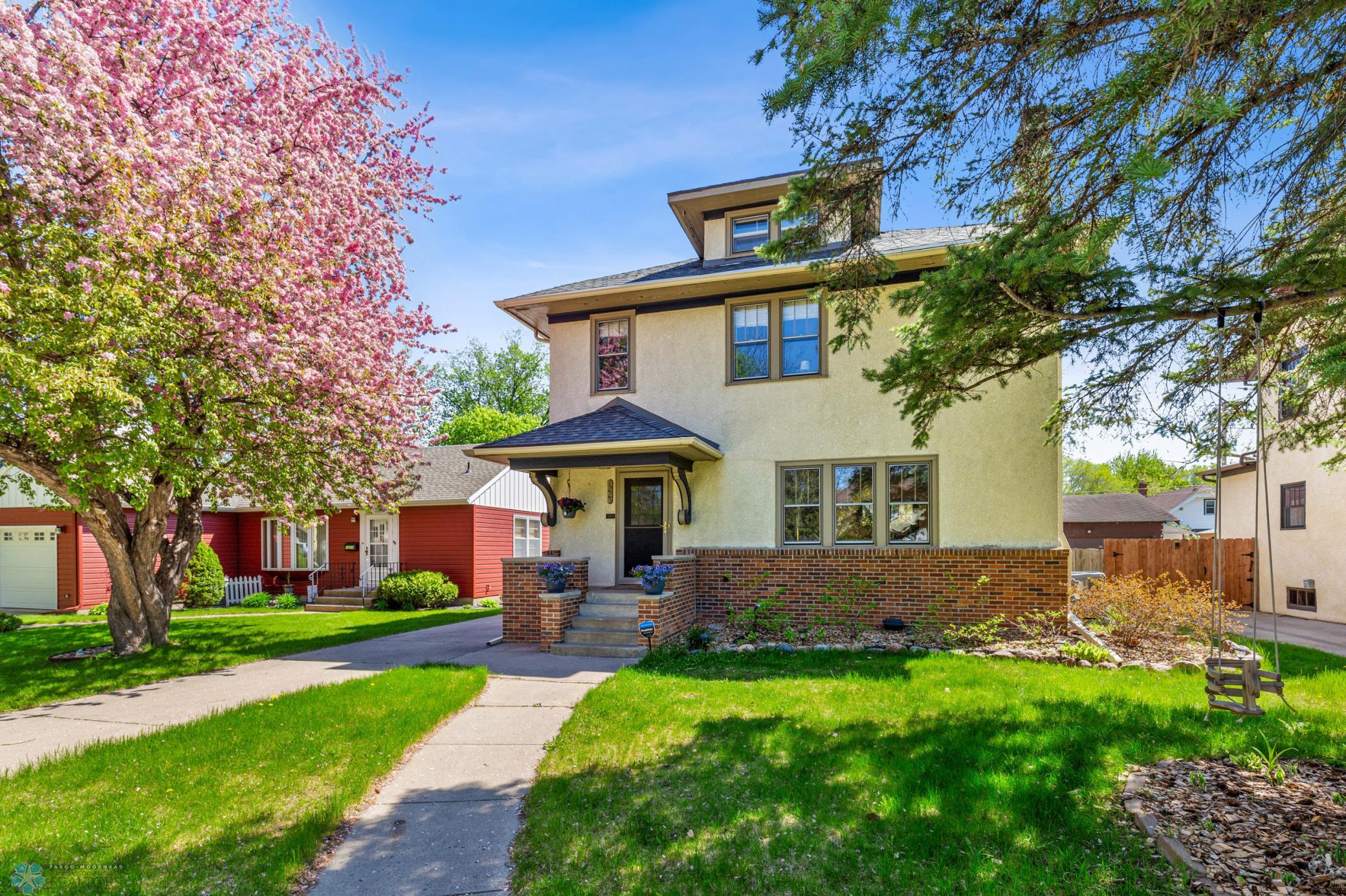 (1) Front of Home.jpg