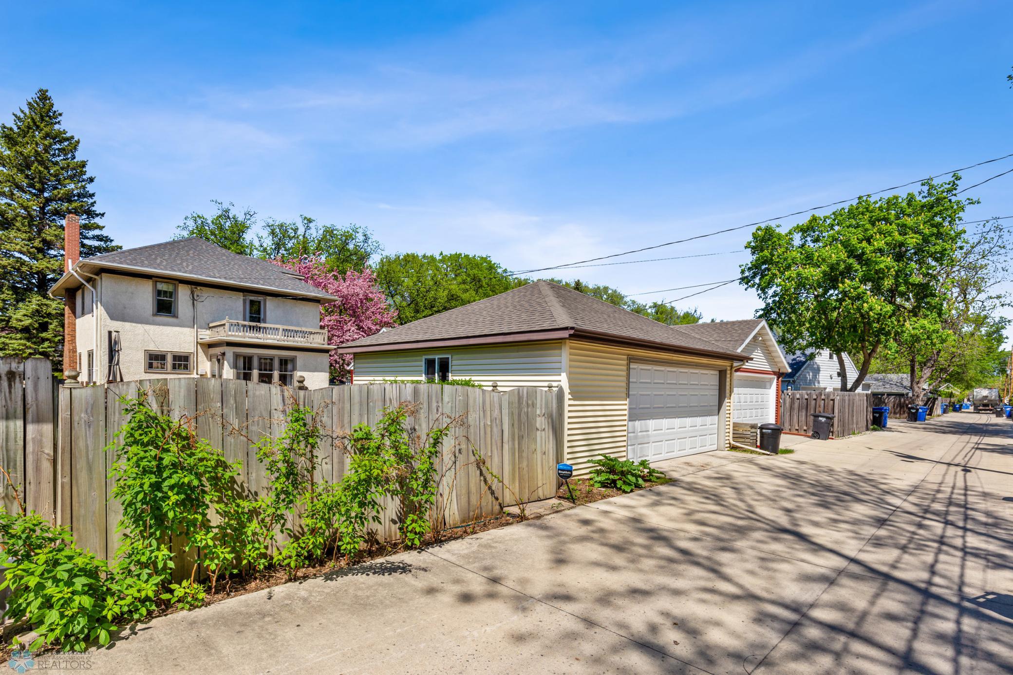 (45) Paved Alley to Backyard.jpg