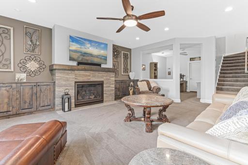 255 Bellwether Path, Wayzata, MN 55391