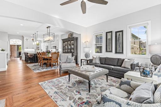 255 Bellwether Path, Wayzata, MN 55391
