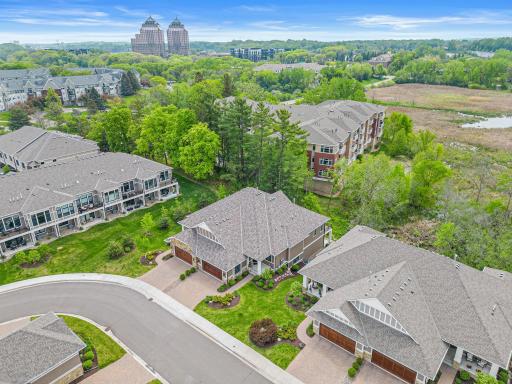 255 Bellwether Path, Wayzata, MN 55391