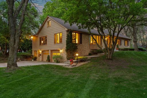 404 22nd Street NW, Austin, MN 55912