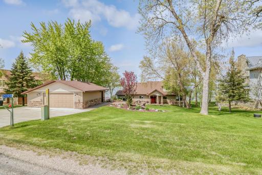 21105 Broadwater Drive, Pelican Rapids, MN 56572