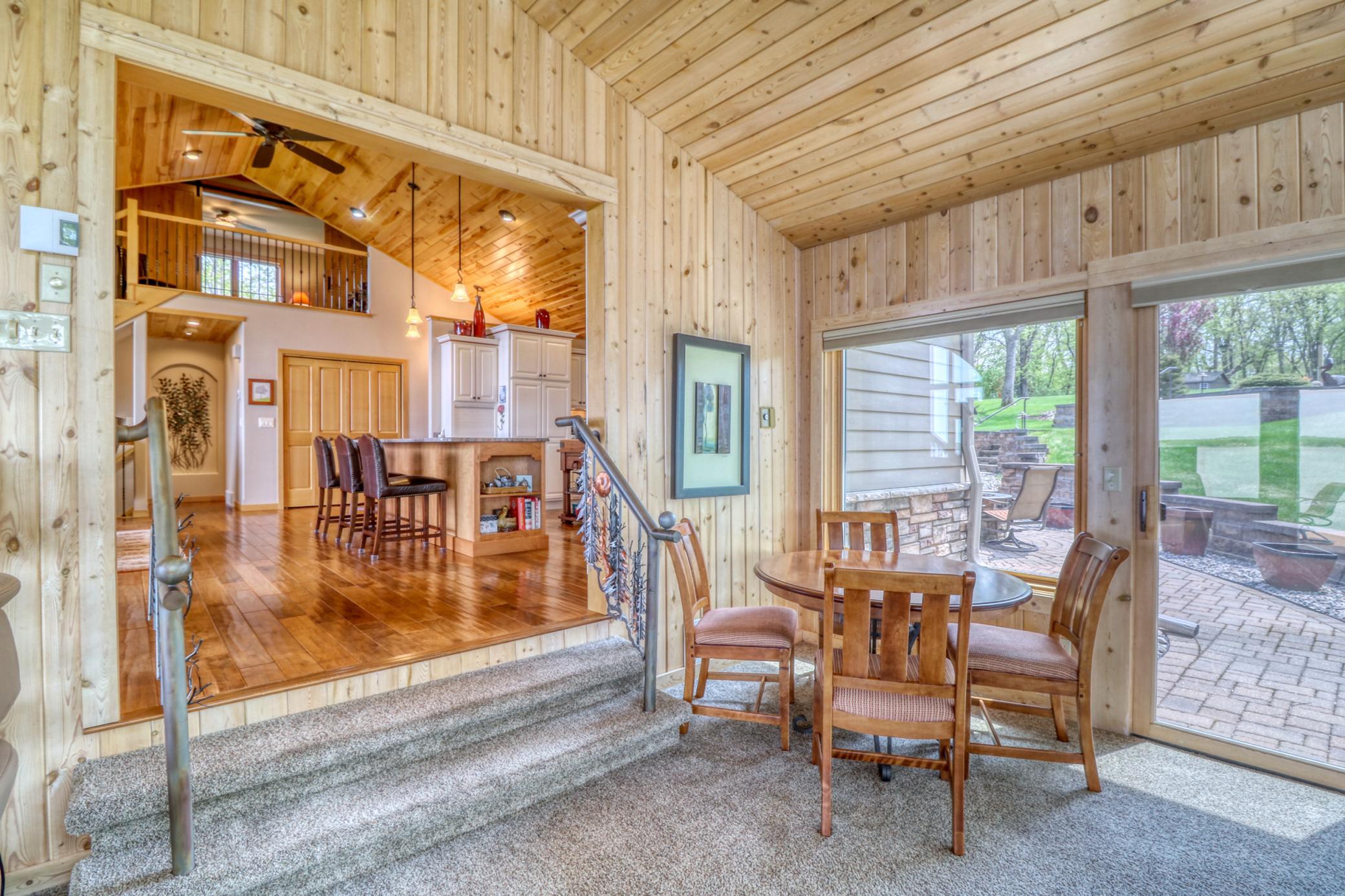 Sunroom1_3.jpg