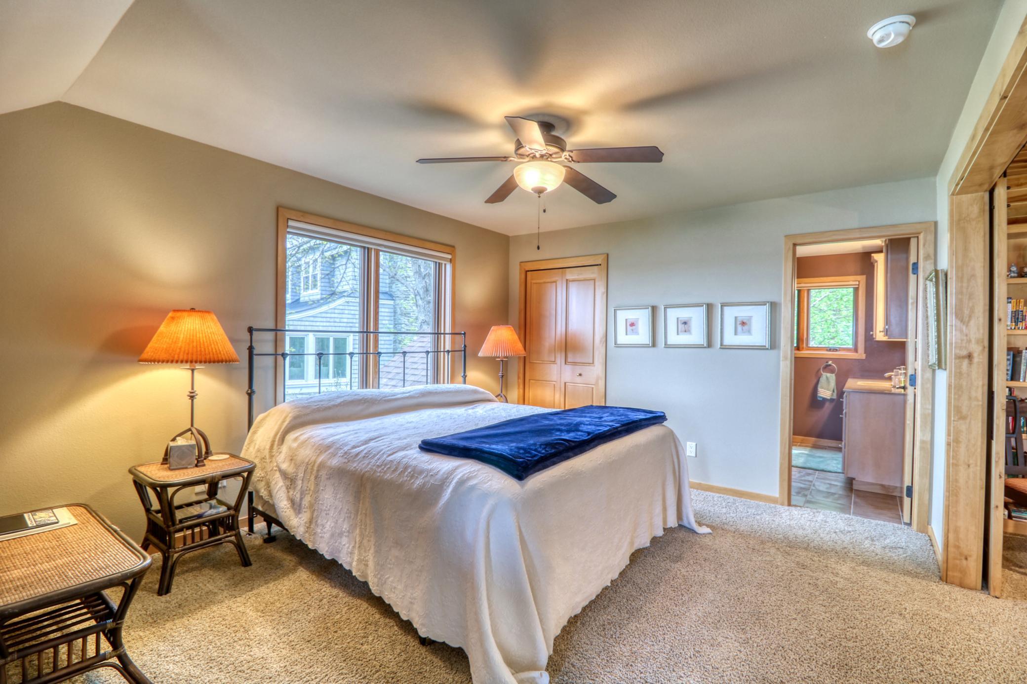 Upstairs Bedroom1_2.jpg