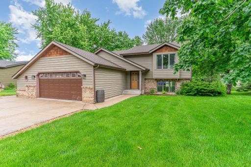 403 6th Street NE, New Prague, MN 56071