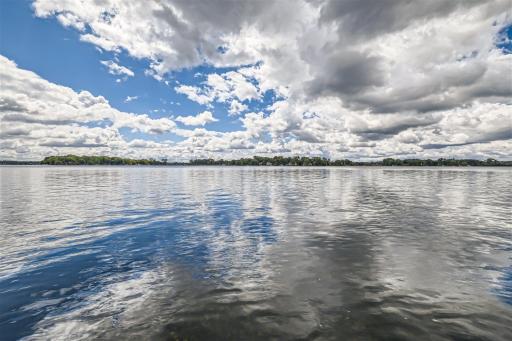 4753 Island View Dr - Web Quality - 048 - 46 Views.jpg