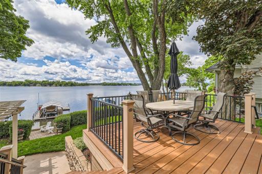 4753 Island View Dr - Web Quality - 041 - 37 Deck.jpg