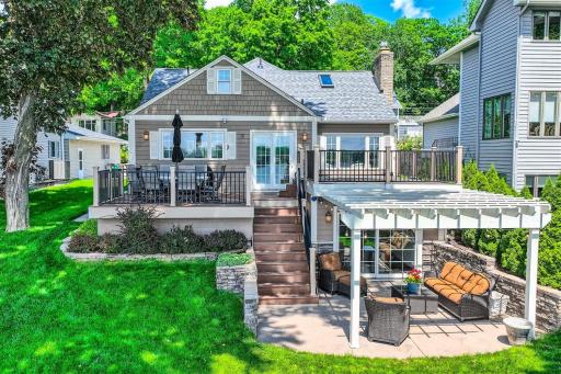 4753 Island View Dr - Web Quality - 055 - 11 Exterior Rear.jpg