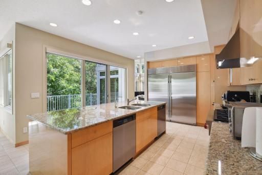 13916 Emerald Ridge, Hopkins, MN 55305