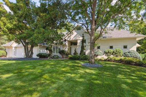 13916 Emerald Ridge, Hopkins, MN 55305
