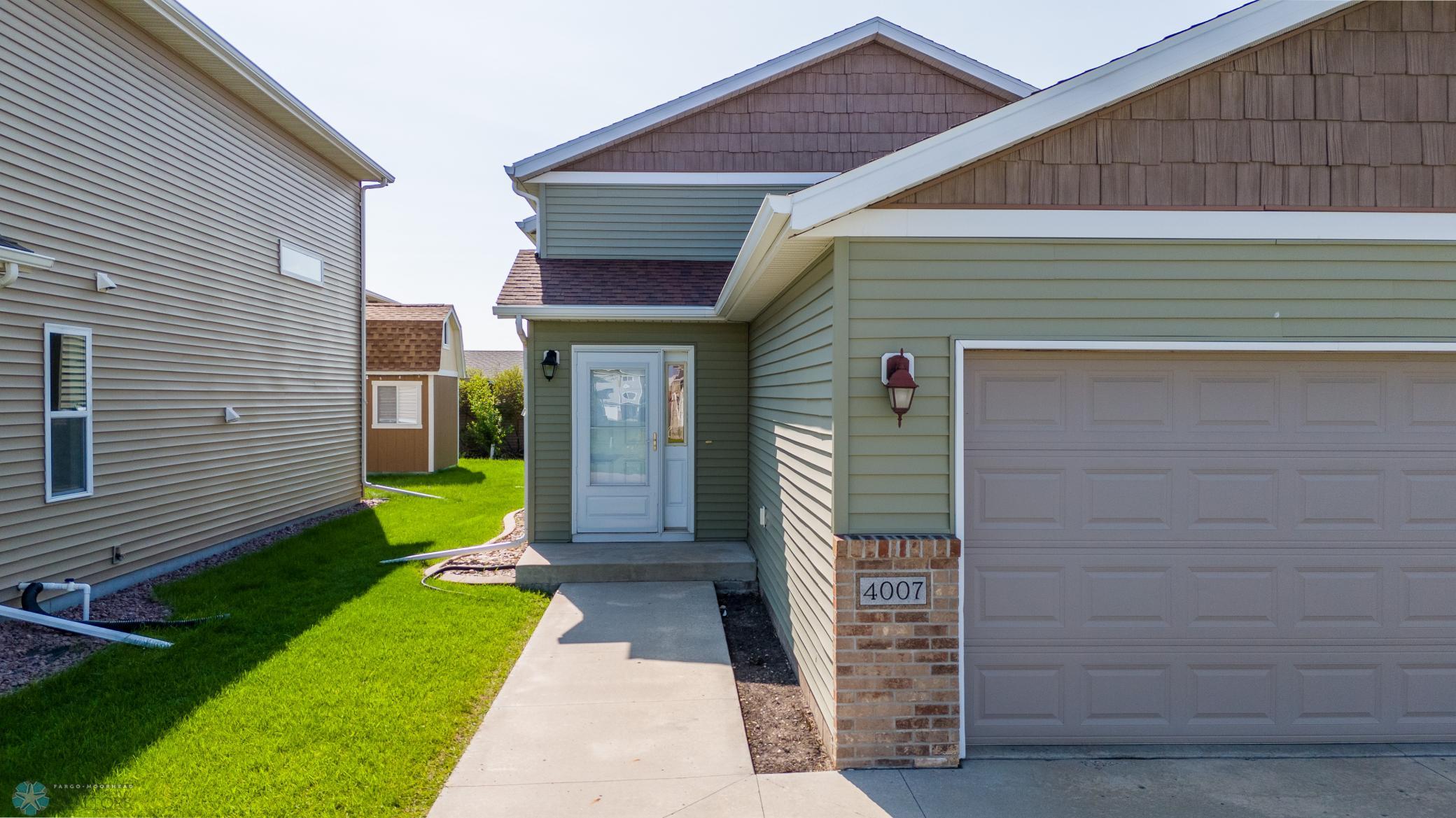 4007 9th St S MHD-09.jpg