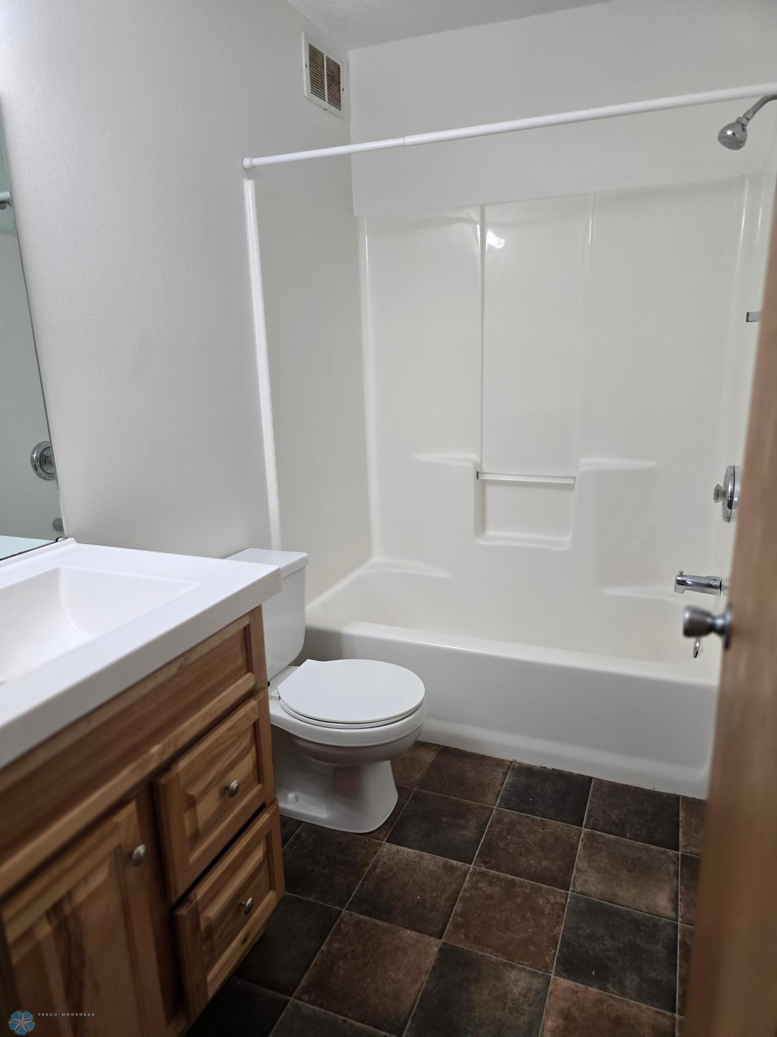 Upper level Bath