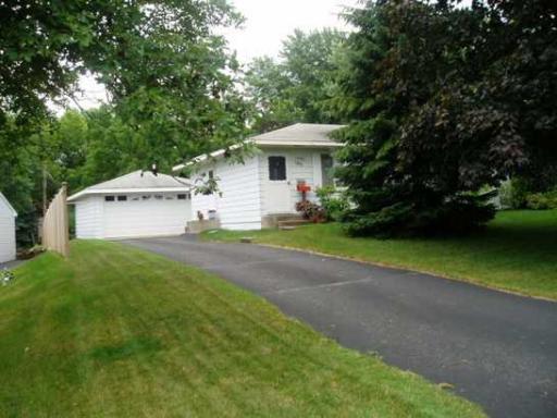 6896 Cain Avenue, Inver Grove Heights, MN 55076