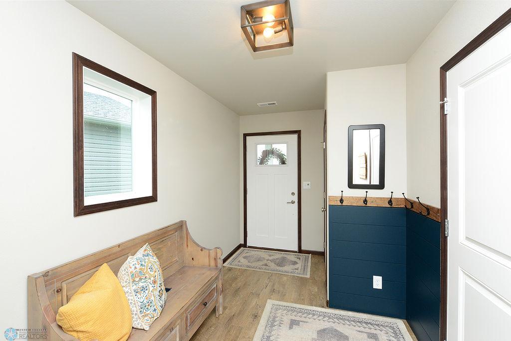 Spacious Foyer