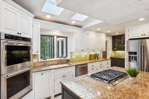 2113 Meeting Street, Wayzata, MN 55391