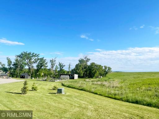 25001 Mn Highway 15, Dassel, MN 55325