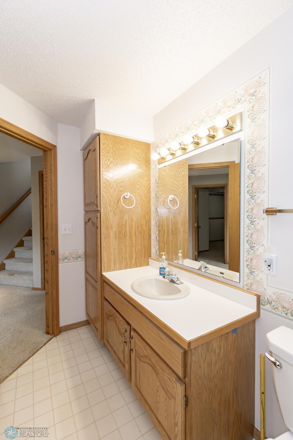 Bathroom 3 - Full