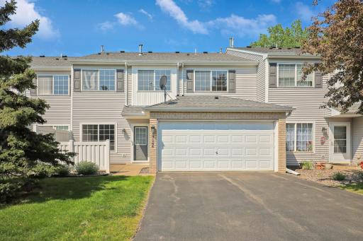17164 93rd Place N, Maple Grove, MN 55311