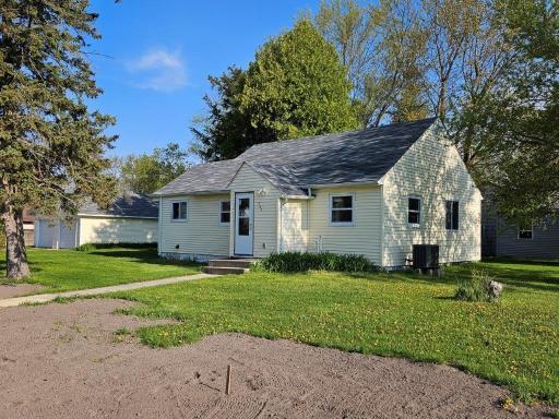 505 1st Street SW, Bagley, MN 56621