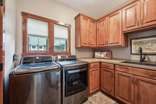 11484 NW Hoyer Avenue NW, Annandale, MN 55302
