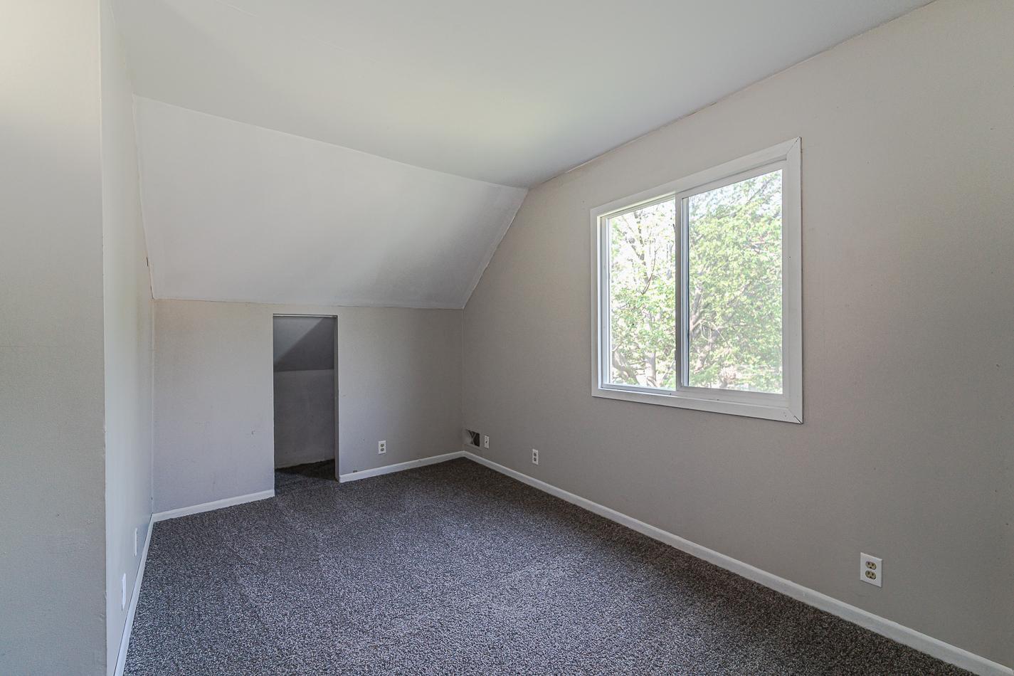 Bedroom 1/ Freshly Painted