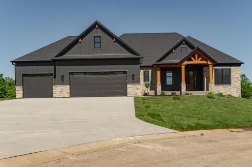 1513 Epperstone Enclave, Byron, MN 55920