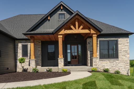 1513 Epperstone Enclave, Byron, MN 55920