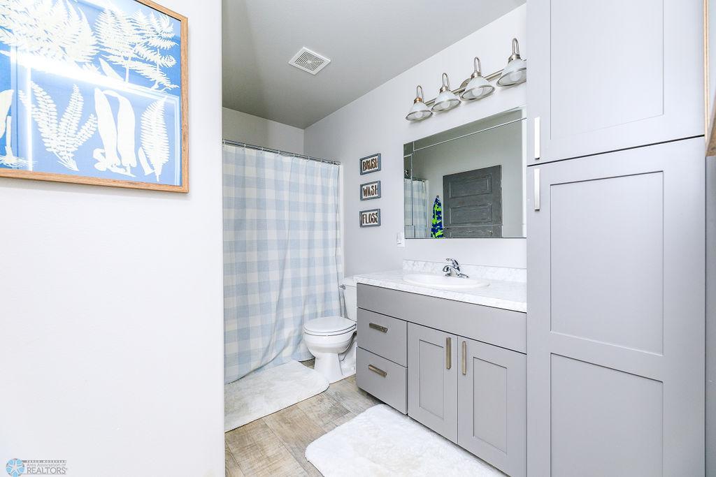 Upper Level Bathroom