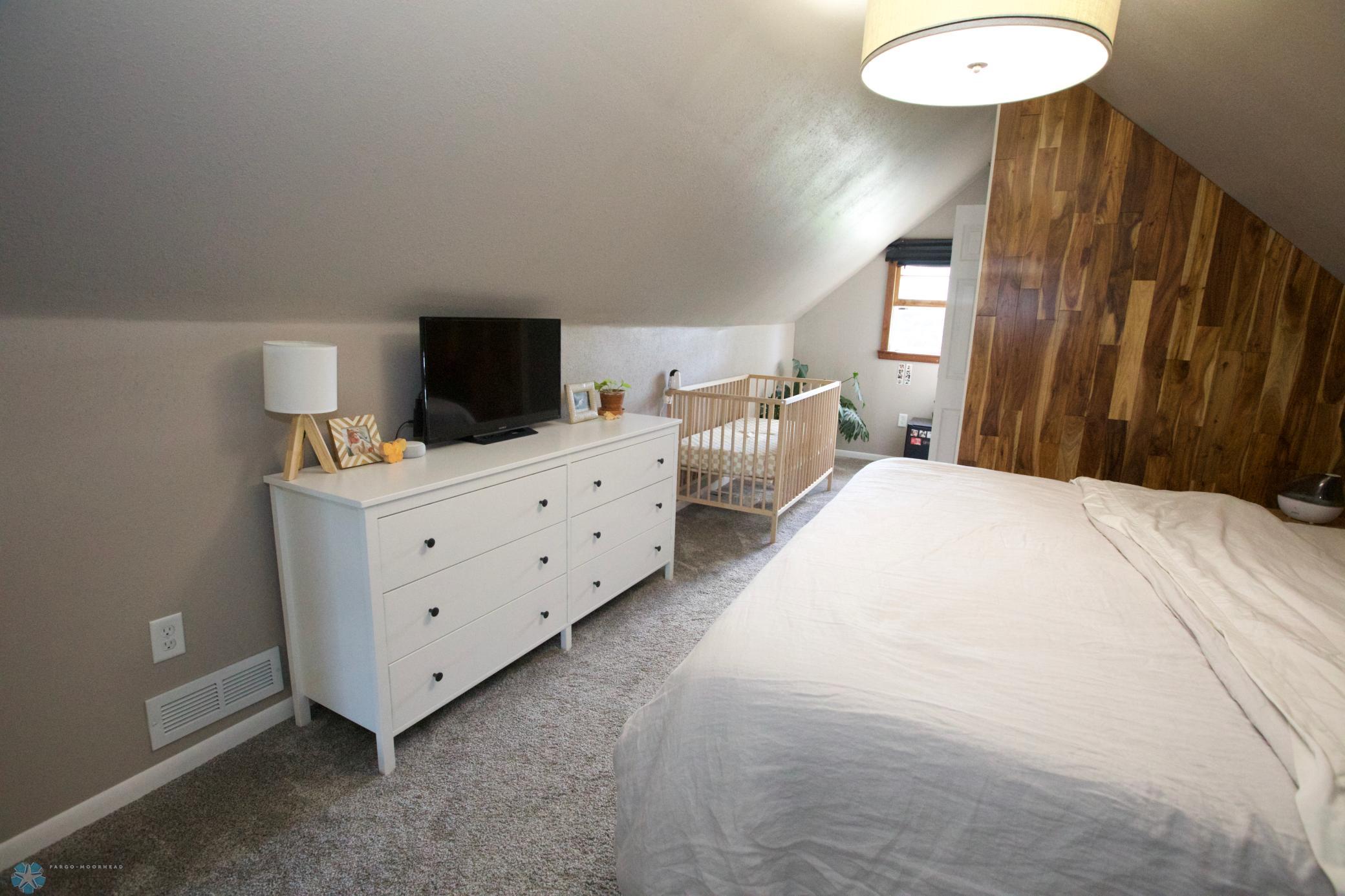 Primary Bedroom - Upper Floor
