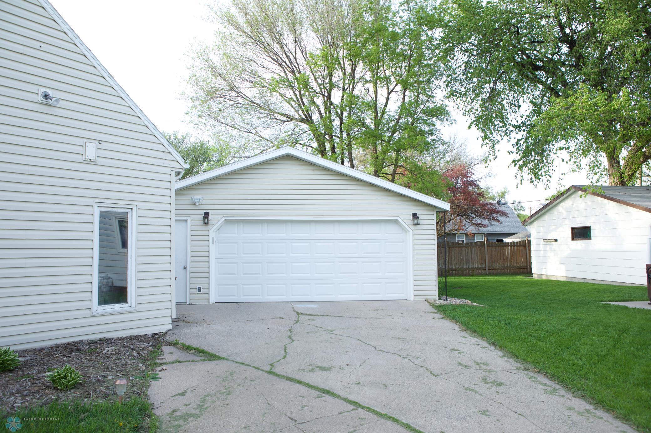 Exterior - Front / Side Garage