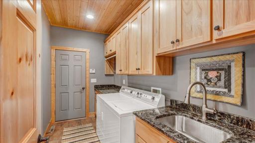 868 Latoka Heights Lane SW, Alexandria, MN 56308