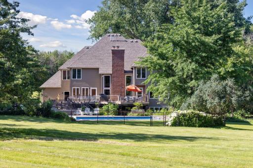 2340 Abingdon Way, Long Lake, MN 55356