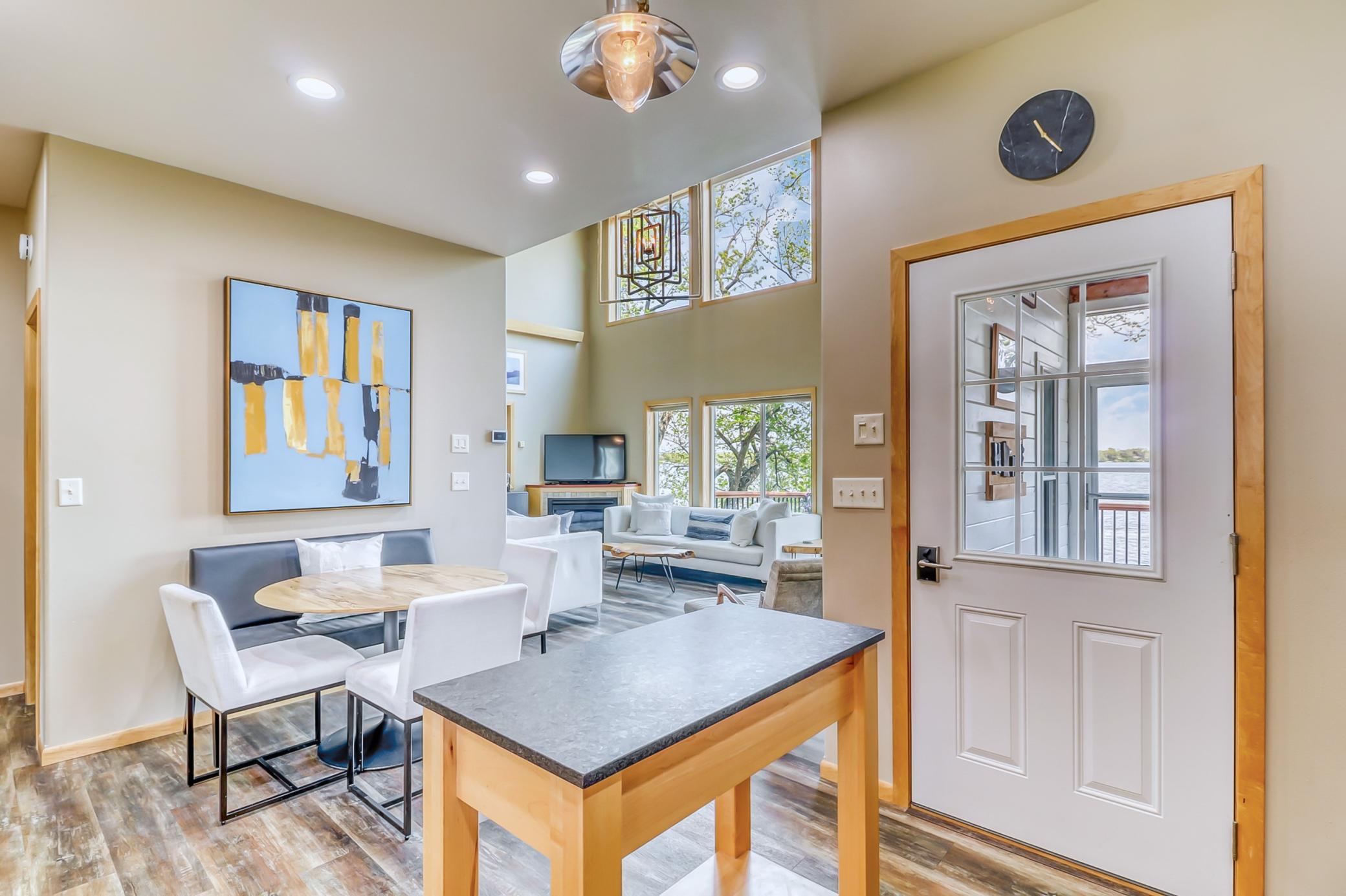 Kitchen1_5.jpg