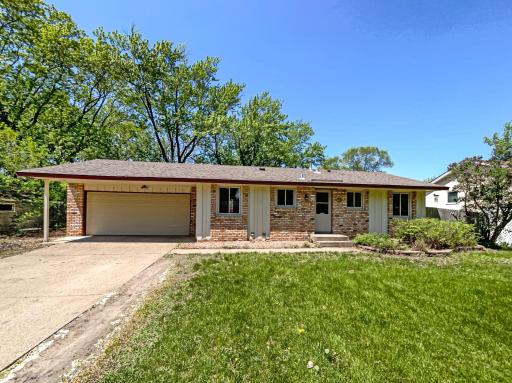 10742 Direct River Drive NW, Minneapolis, MN 55433