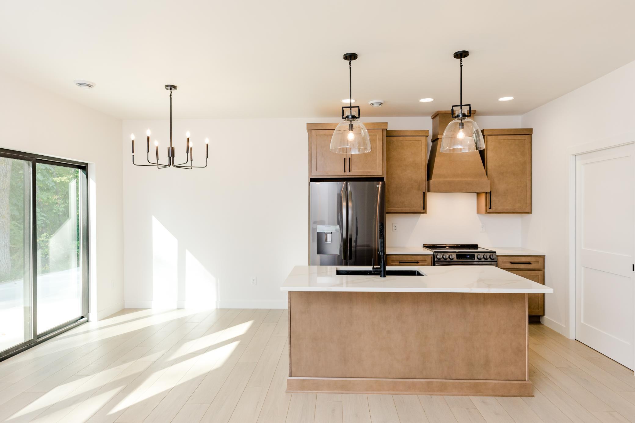 112 10th Ave SE Pelican Rapids-12.jpg