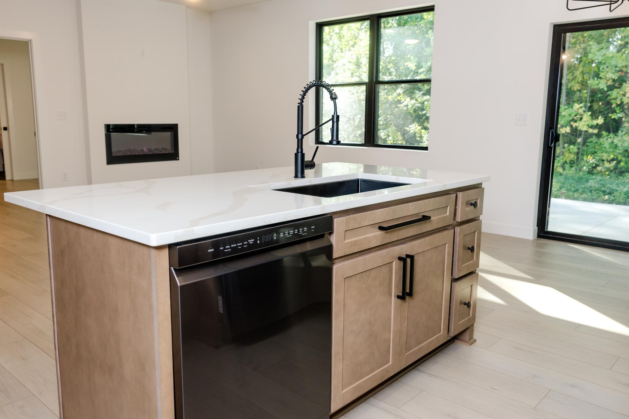 112 10th Ave SE Pelican Rapids-69.jpg