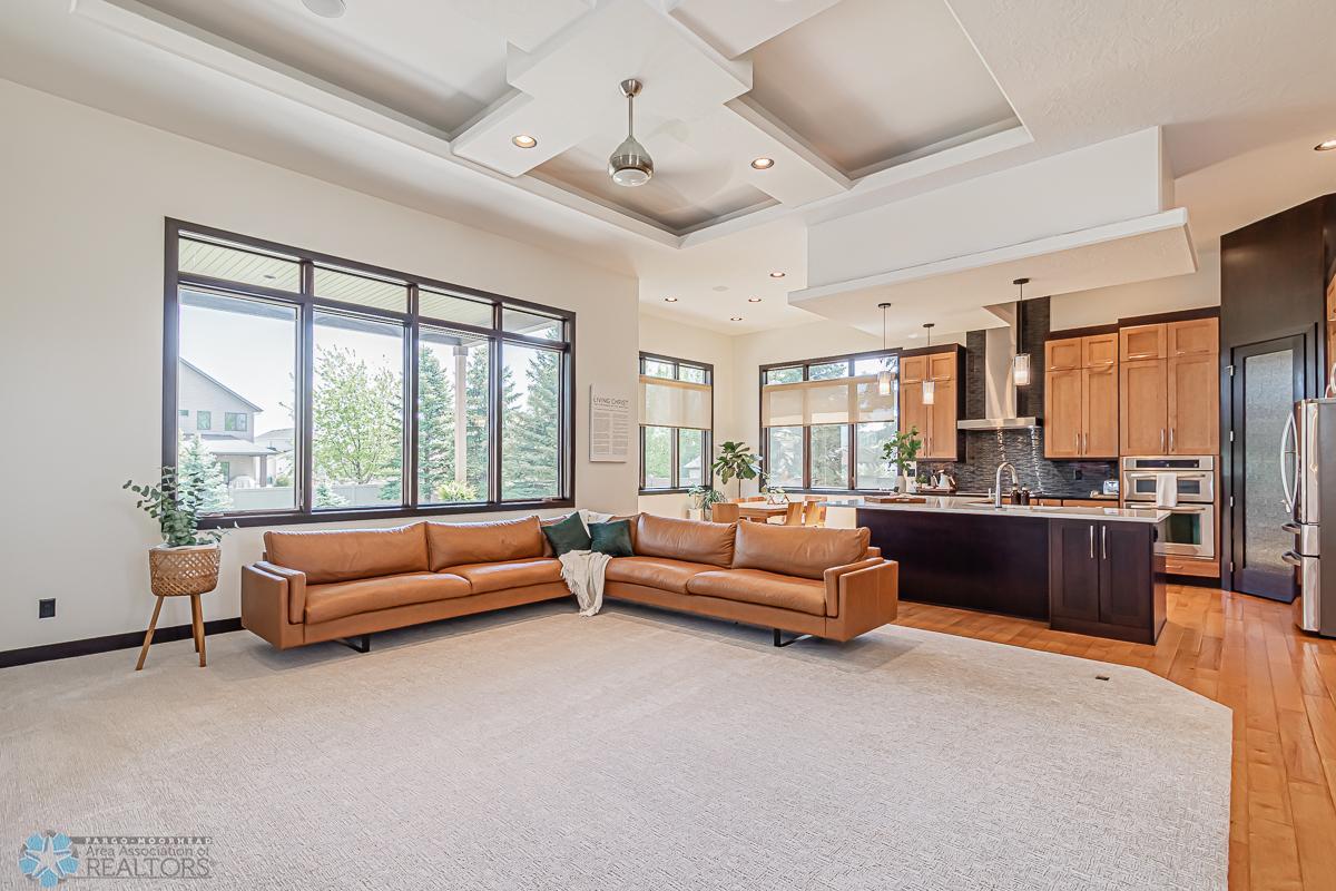 Living_Room_1.jpg