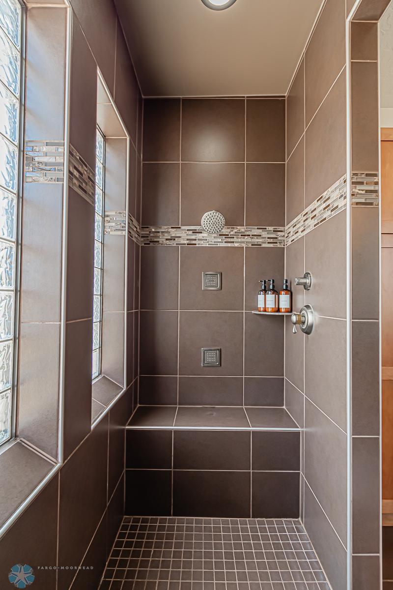Primary_Bathroom_5.jpg