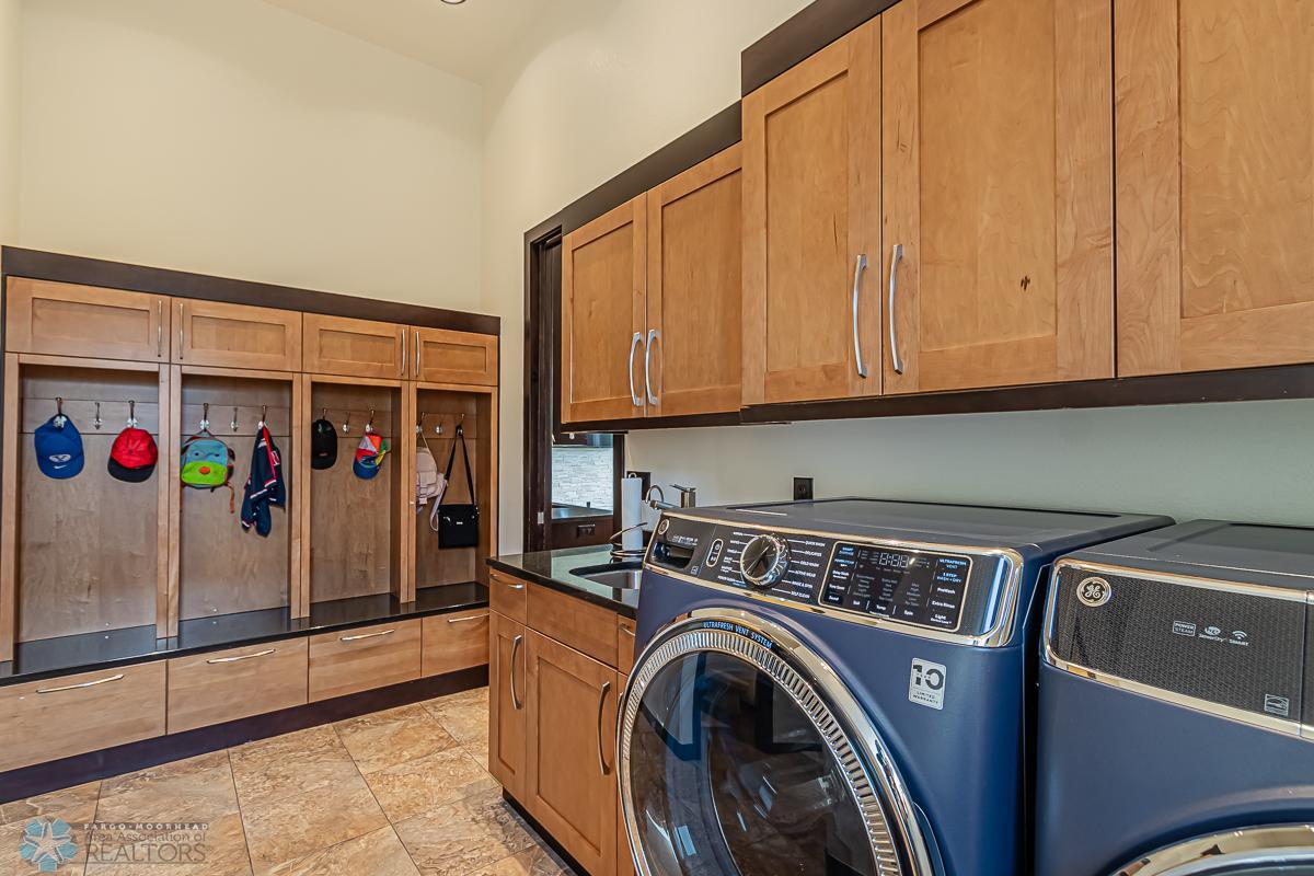 Mudroom_3.jpg