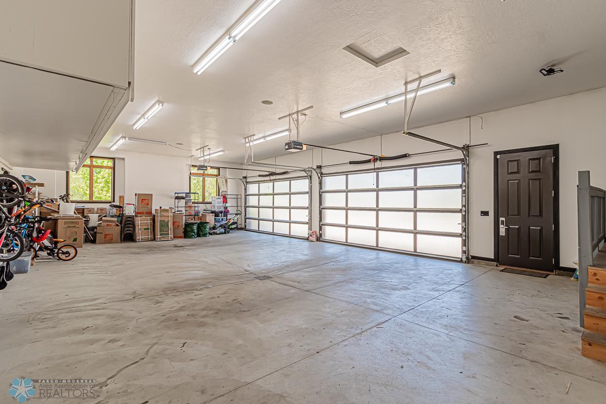 Garage_4.jpg