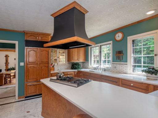 1335 Beechwood Place, Saint Paul, MN 55116