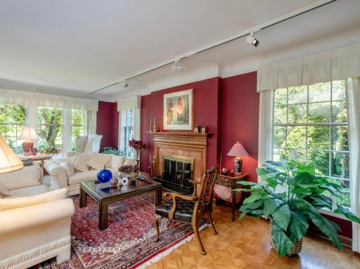 1335 Beechwood Place, Saint Paul, MN 55116