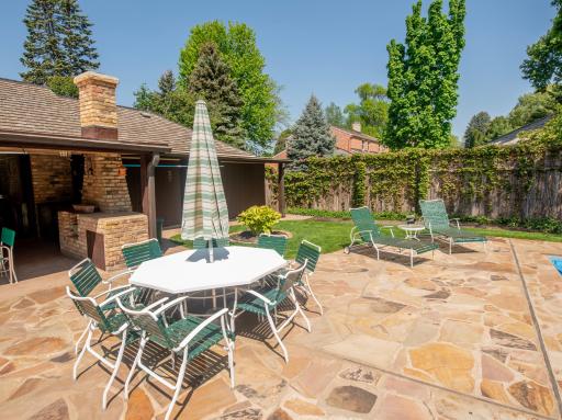 1335 Beechwood Place, Saint Paul, MN 55116