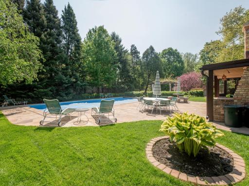 1335 Beechwood Place, Saint Paul, MN 55116