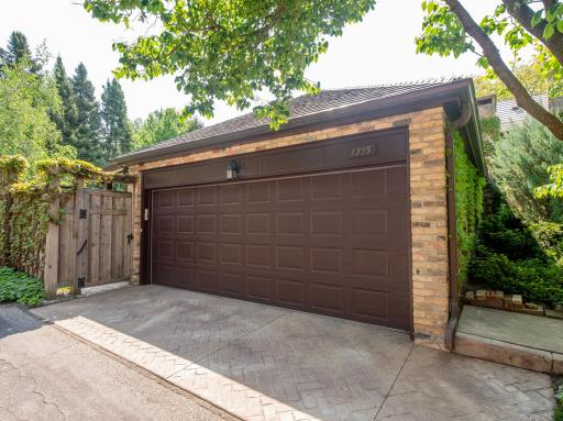 1335 Beechwood Place, Saint Paul, MN 55116