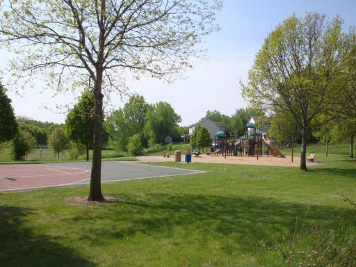 19843 Evensong Avenue, Farmington, MN 55024