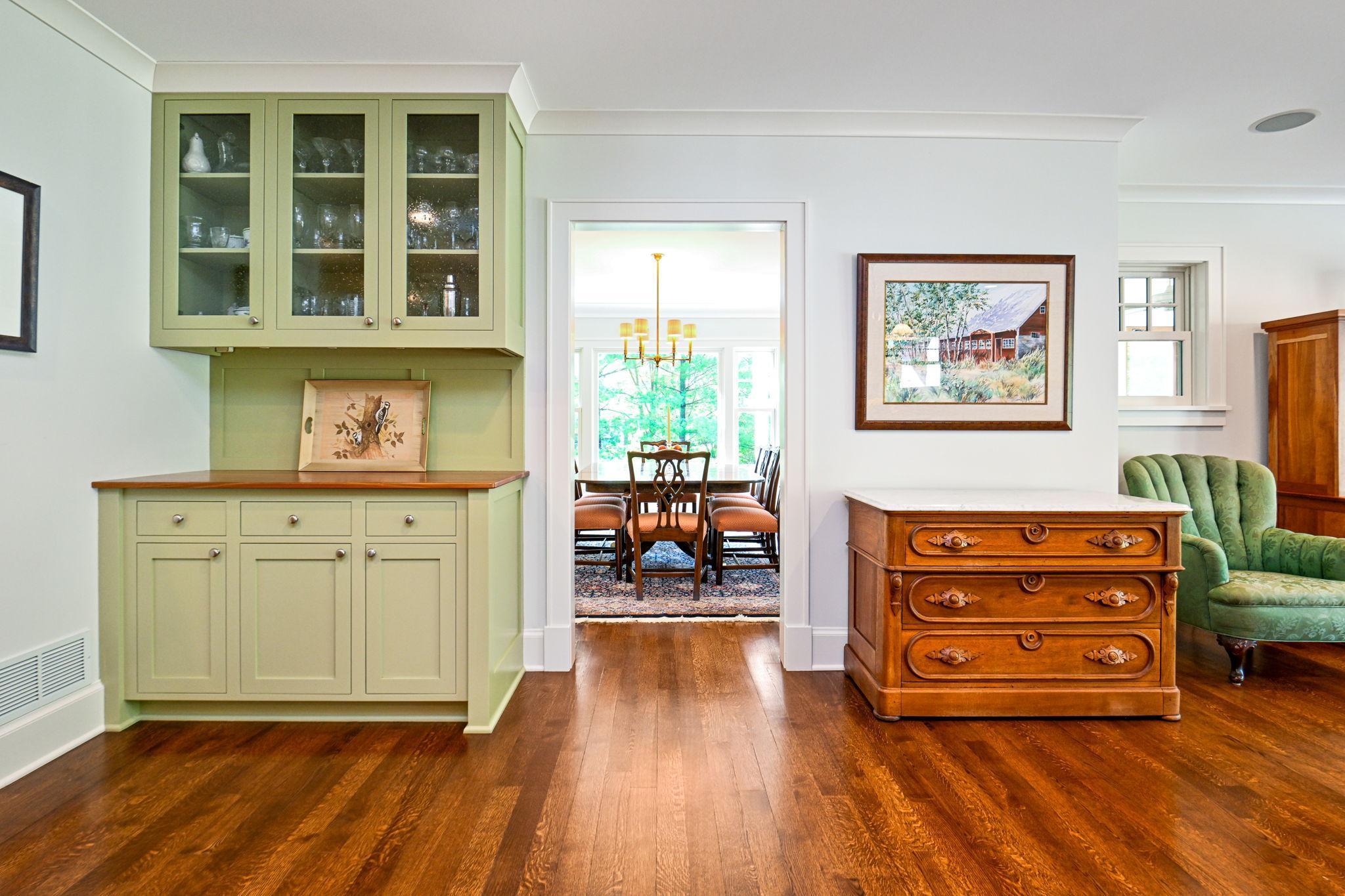 20-web-or-mls-153 Lakeview Ln 020Full.jpg